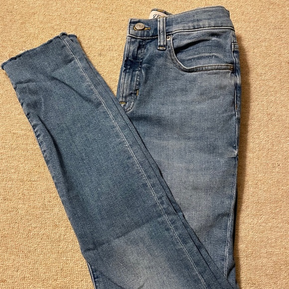 NWOT JCrew Toothpick Jean - Picture 3 of 7